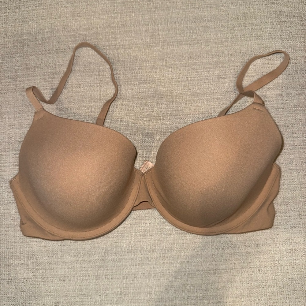 SKIMS Fits Everybody T-Shirt Bra